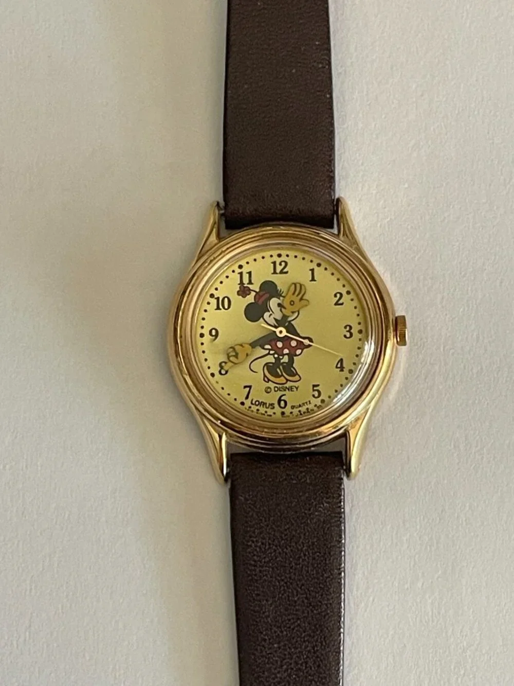 Vintage Lorus Quartz Minnie Mouse Watch with leather band